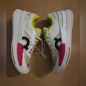 On Running Tennis hard Court Sneakers Womens Roger Pro 2